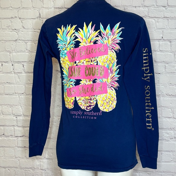 Simply Southern Navy Blue Shirt Pineapple Design She Believed She Could Size S - Picture 1 of 9